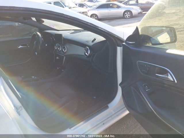 WDDSJ4EBXEN041713 Mercedes-Benz CLA 250
