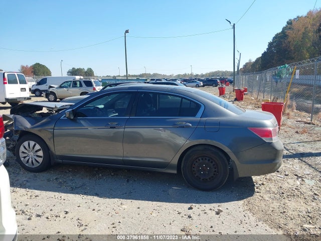 2011 HONDA ACCORD 2.4 LX VIN: 1HGCP2F30BA093882