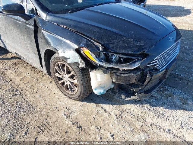Ford FUSION S 2017 3FA6P0G77HR162072 Image 6
