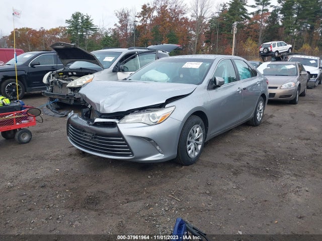 Toyota CAMRY LE 2015 4T1BF1FK0FU046320 Image 2