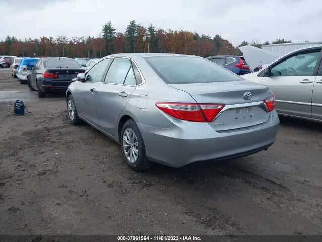 Toyota CAMRY LE 2015 4T1BF1FK0FU046320 Image 3
