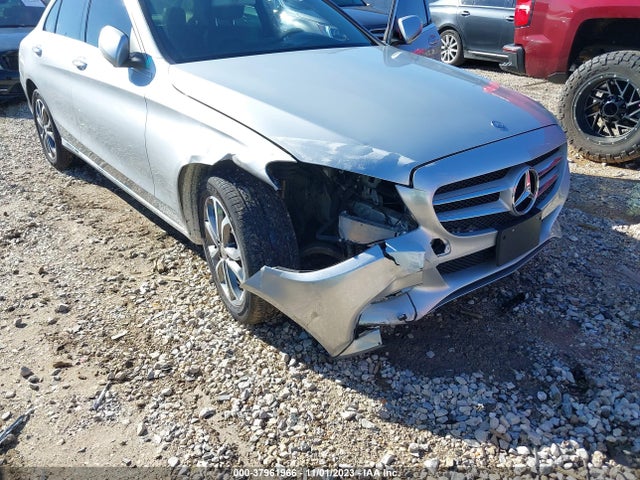 WDDWF4KB3HR215996 Mercedes-Benz C-class C 300