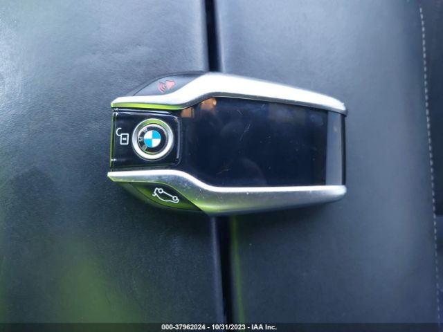 WBA7F0C34HGM22159 BMW 7 Series 750i