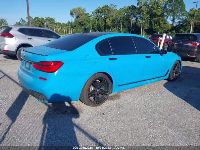 WBA7F0C34HGM22159 BMW 7 Series 750i