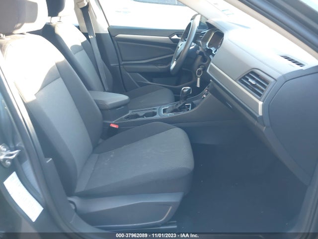 3VWC57BU9MM009299 Volkswagen Jetta 1.4t R-line/1.4t S