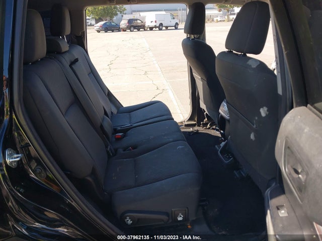 Toyota Highlander Le 2017 5TDBZRFH3HS393985 Image 8