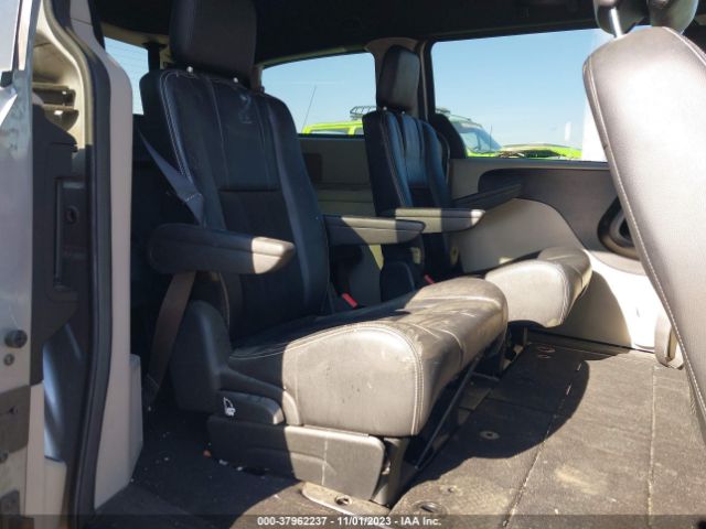 2C4RDGCG1JR223099 Dodge Grand Caravan Sxt