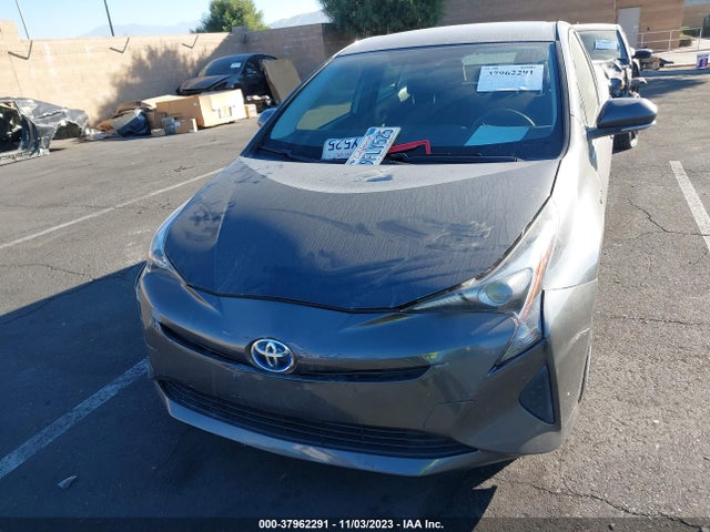 Toyota Prius Two 2016 JTDKBRFU4G3009617 Image 13