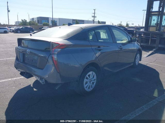 Toyota Prius Two 2016 JTDKBRFU4G3009617 Image 4