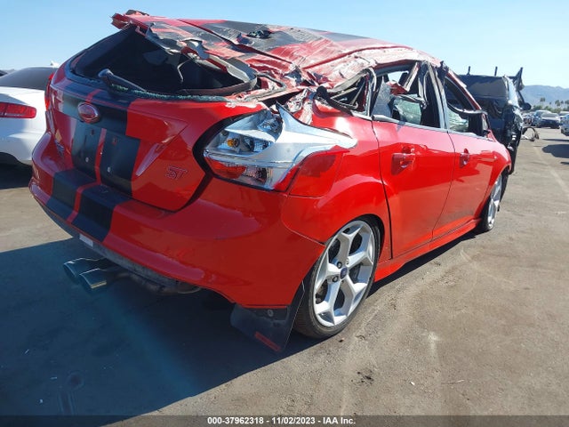 2014 FORD FOCUS ST VIN: 1FADP3L99EL341935