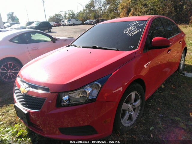 Chevrolet Cruze 1lt 2014 1G1PC5SB2E7118527 Image 2