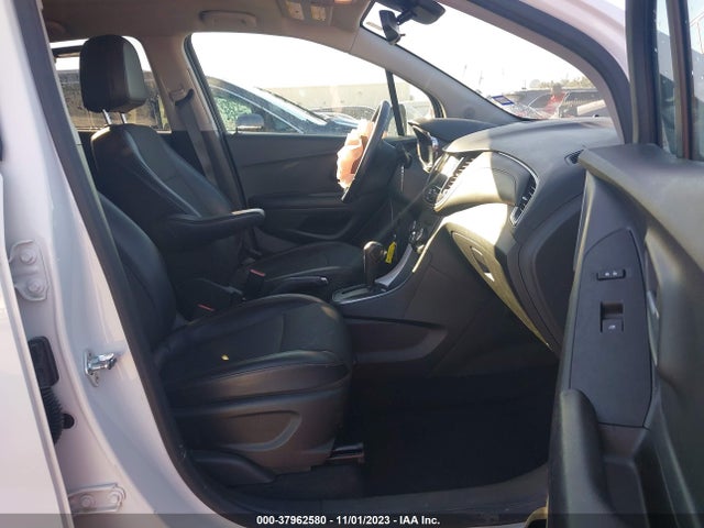 Chevrolet Trax Awd Lt 2021 KL7CJPSM7MB369383 Image 5