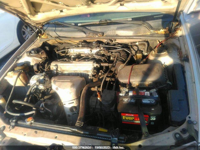 2001 TOYOTA CAMRY 4T1BG22K81U829144 Photo 9