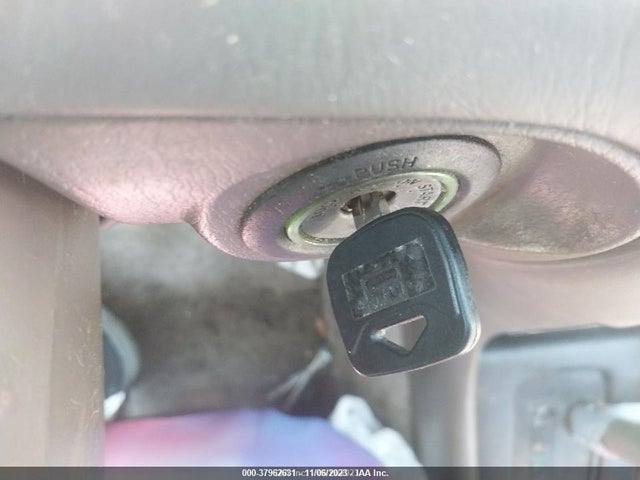 2001 TOYOTA CAMRY 4T1BG22K81U829144 Photo 10