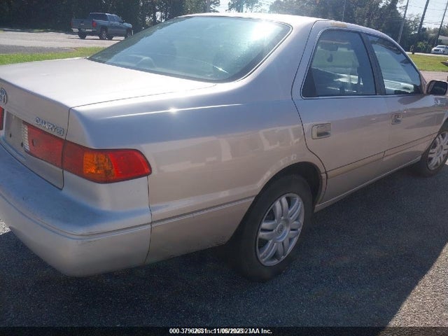 2001 TOYOTA CAMRY 4T1BG22K81U829144 Photo 3