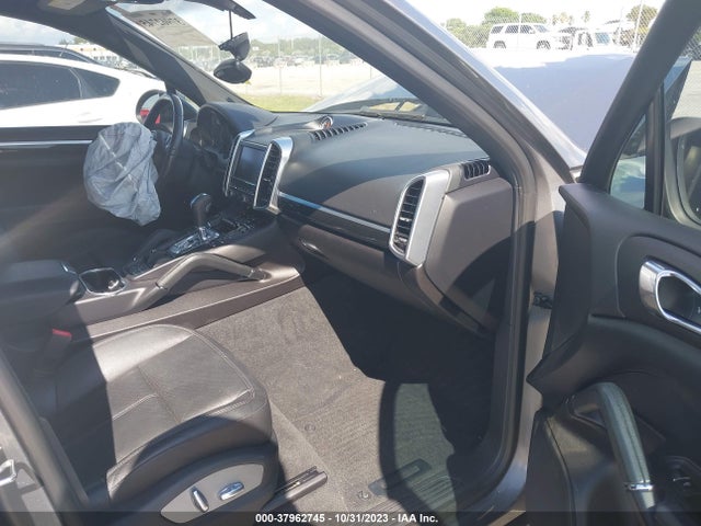 2013 PORSCHE CAYENNE WP1AA2A23DLA19089 Photo 4