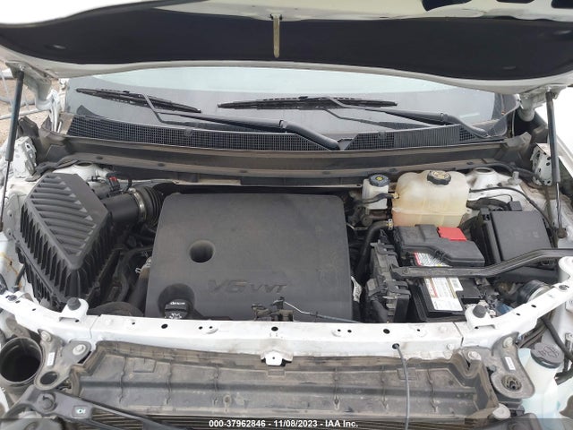Chevrolet Traverse Lt Cloth 2018 1GNERGKW2JJ257833 Image 10