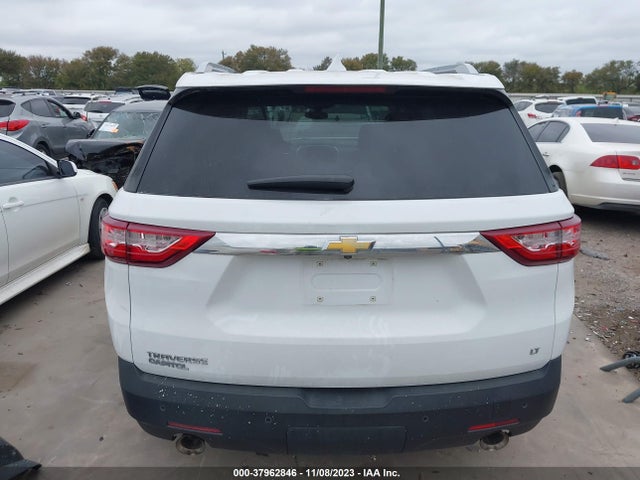 Chevrolet Traverse Lt Cloth 2018 1GNERGKW2JJ257833 Image 17