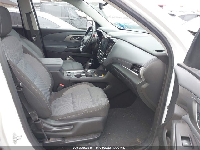 Chevrolet Traverse Lt Cloth 2018 1GNERGKW2JJ257833 Image 5