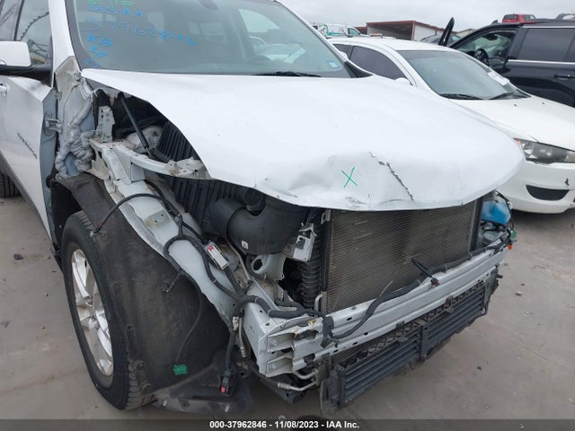 Chevrolet Traverse Lt Cloth 2018 1GNERGKW2JJ257833 Image 6
