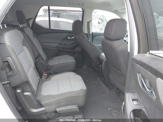 Chevrolet Traverse Lt Cloth 2018 1GNERGKW2JJ257833 Image 8