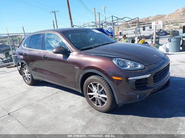 2016 PORSCHE CAYENNE DIESEL VIN: WP1AF2A26GKA42930