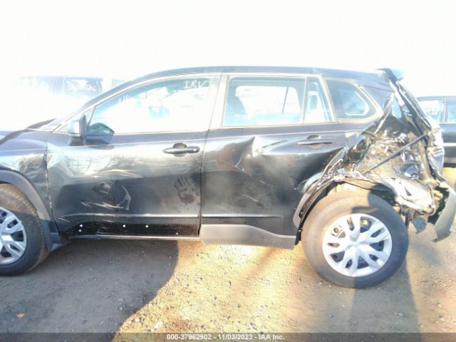 Toyota Corolla Cross L 2022 7MUAAABGXNV028495 Image 14