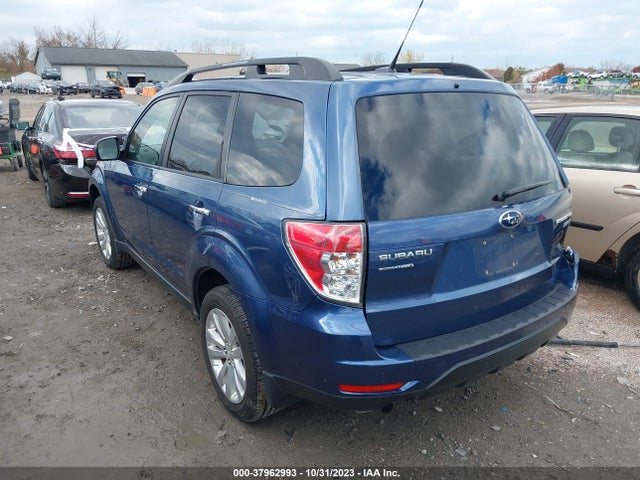 2011 SUBARU FORESTER 2.5X PREMIUM VIN: JF2SHADC3BH759713