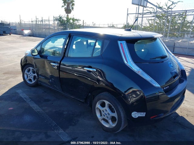 Nissan LEAF SV 2014 1N4AZ0CP2EC339552 Image 3