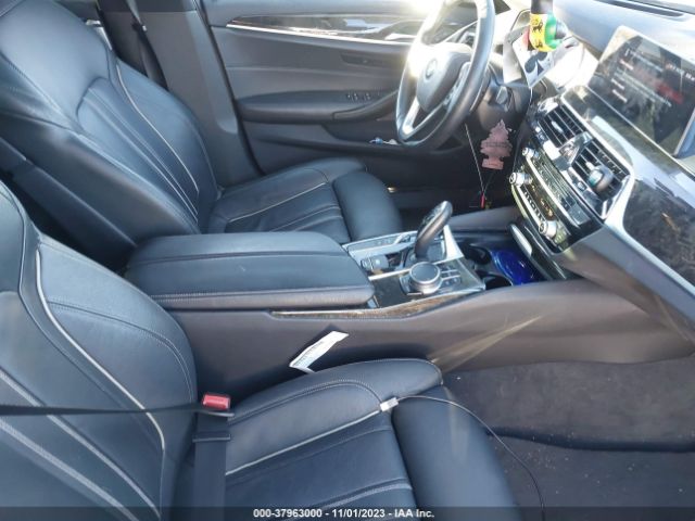 WBAJA9C59JB033238 BMW 530e Iperformance