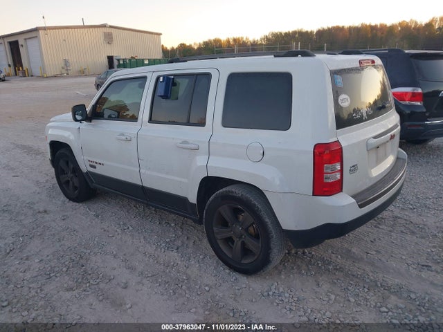 1C4NJPBB5GD787332 Jeep Patriot 75th Anniversary