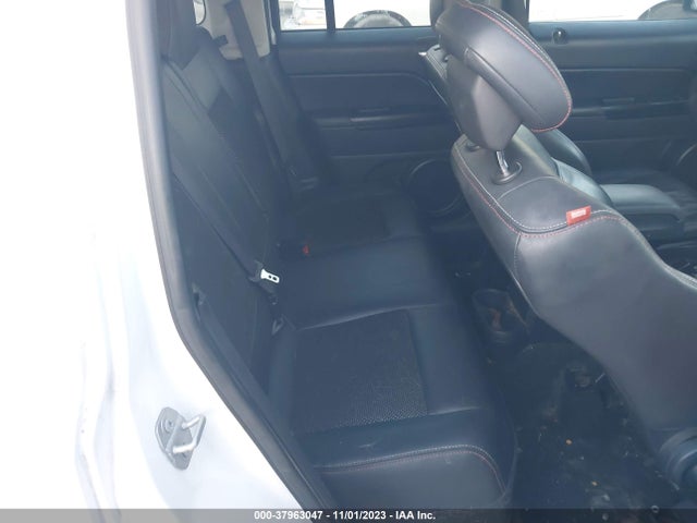 1C4NJPBB5GD787332 Jeep Patriot 75th Anniversary