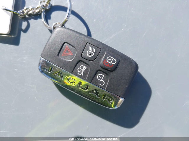 2015 JAGUAR XF SAJWA0FS4FPU78522 Photo 10