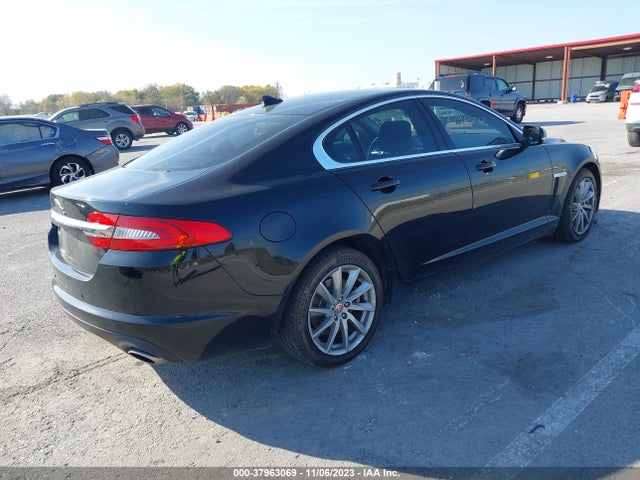 2015 JAGUAR XF SAJWA0FS4FPU78522 Photo 3