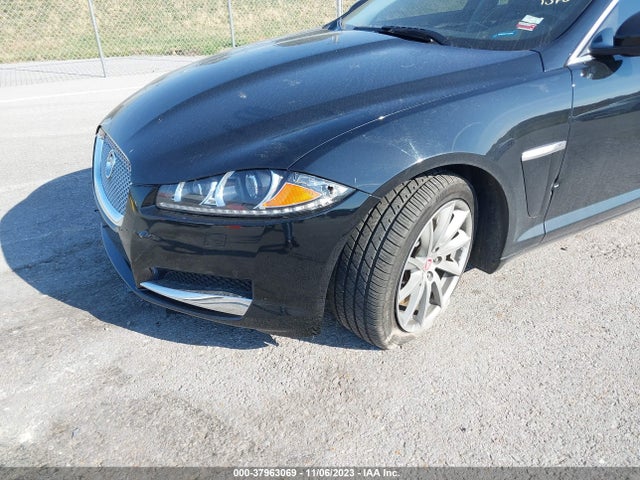 2015 JAGUAR XF SAJWA0FS4FPU78522 Photo 5