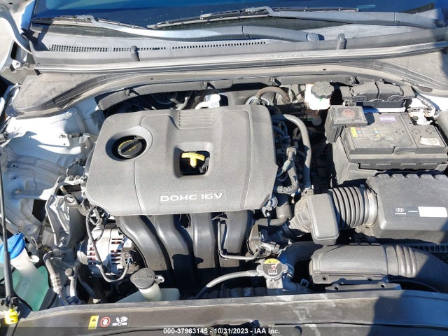 2018 HYUNDAI ELANTRA SE VIN: 5NPD74LF8JH388541