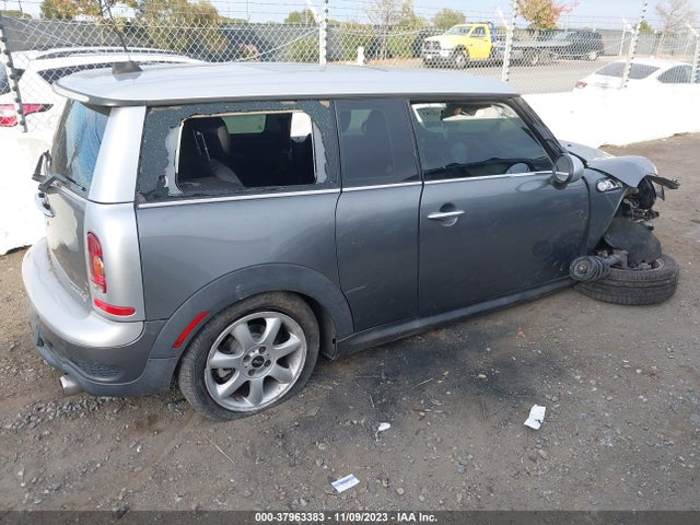 2010 MINI COOPER S CLUBMAN WMWMM3C5XATP94081 Photo 3