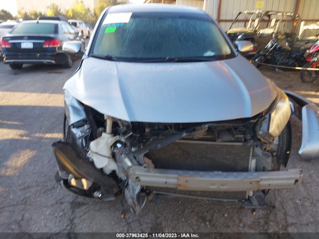 Honda HR-V EX 2018 3CZRU5H55JM716717 Image 13