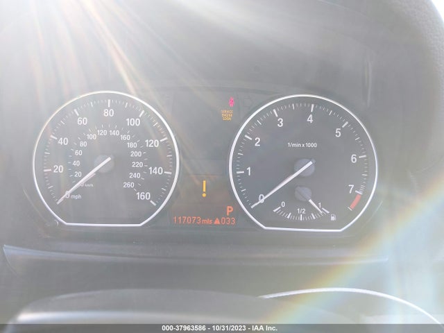 2011 BMW 128I VIN: WBAUL7C52BVM80389