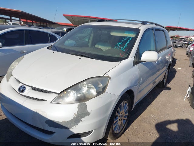 2008 TOYOTA SIENNA XLE VIN: 5TDBK22C58S019402