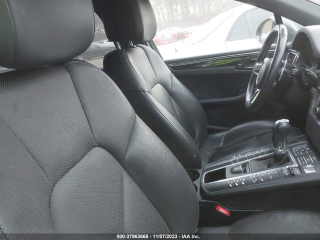 2017 PORSCHE MACAN WP1AB2A55HLB11754 Photo 4