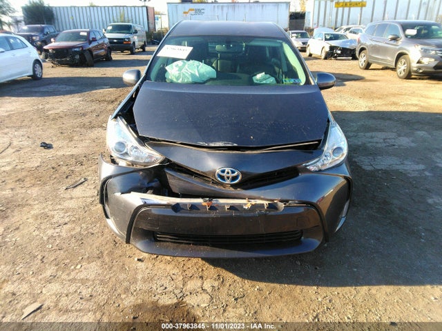 Toyota Prius V Four 2017 JTDZN3EUXHJ070357 Image 13