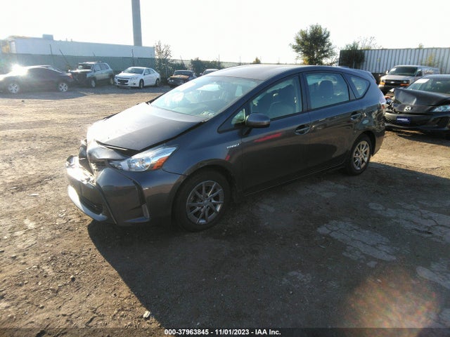 Toyota Prius V Four 2017 JTDZN3EUXHJ070357 Image 2