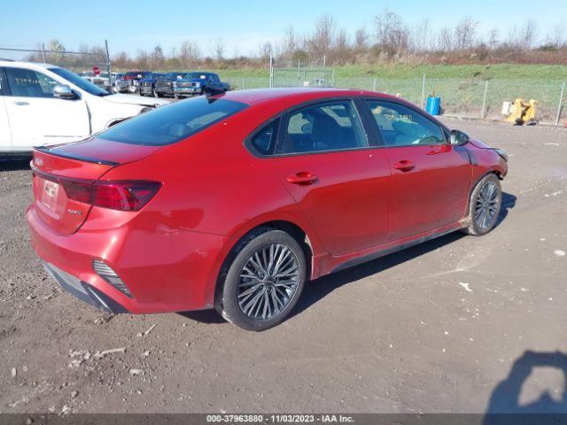 3KPF54AD1PE575892 KIA Forte Gt-line