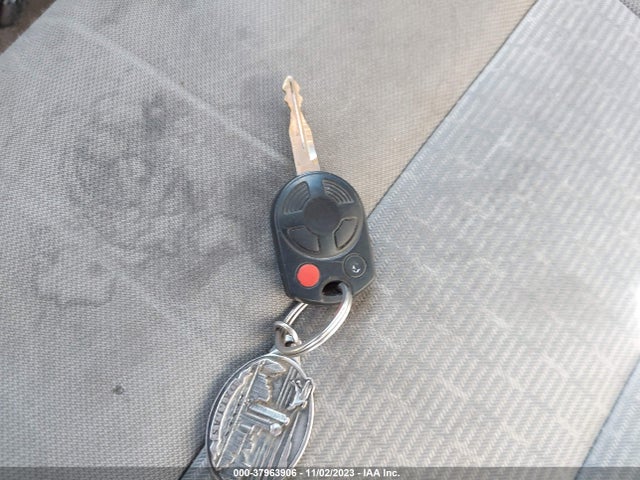 2010 FORD FUSION SE VIN: 3FAHP0HG7AR415890