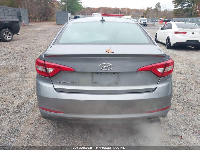 2016 HYUNDAI SONATA SE VIN: 5NPE24AF5GH363529