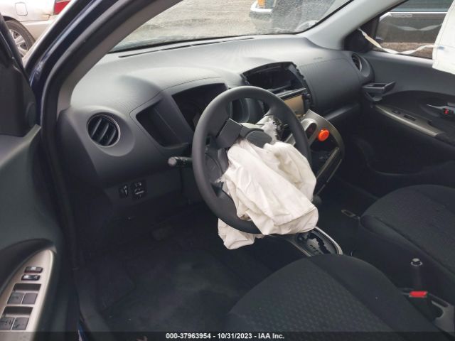 JTKKUPB42E1044159 Scion XD