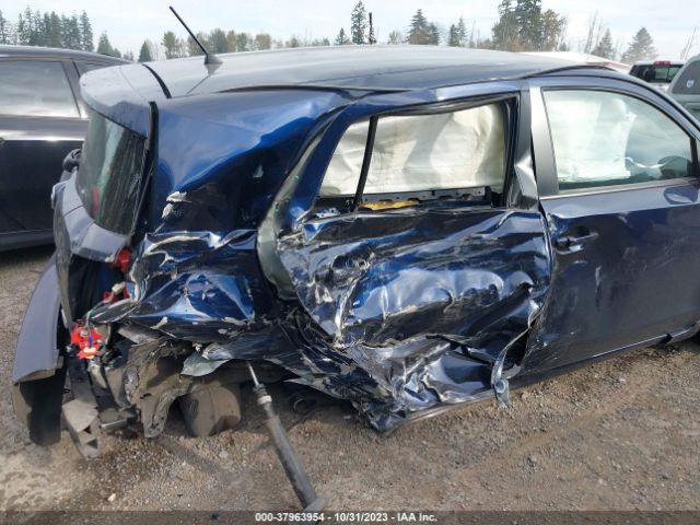 JTKKUPB42E1044159 Scion XD