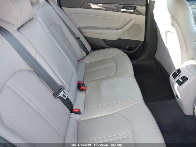 2018 HYUNDAI SONATA LIMITED VIN: 5NPE34AF5JH673023