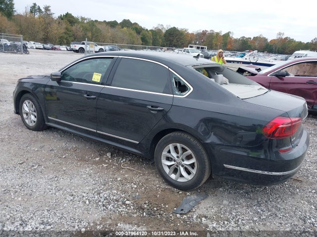 Volkswagen Passat 1.8t S 2017 1VWAT7A37HC008679 Image 3